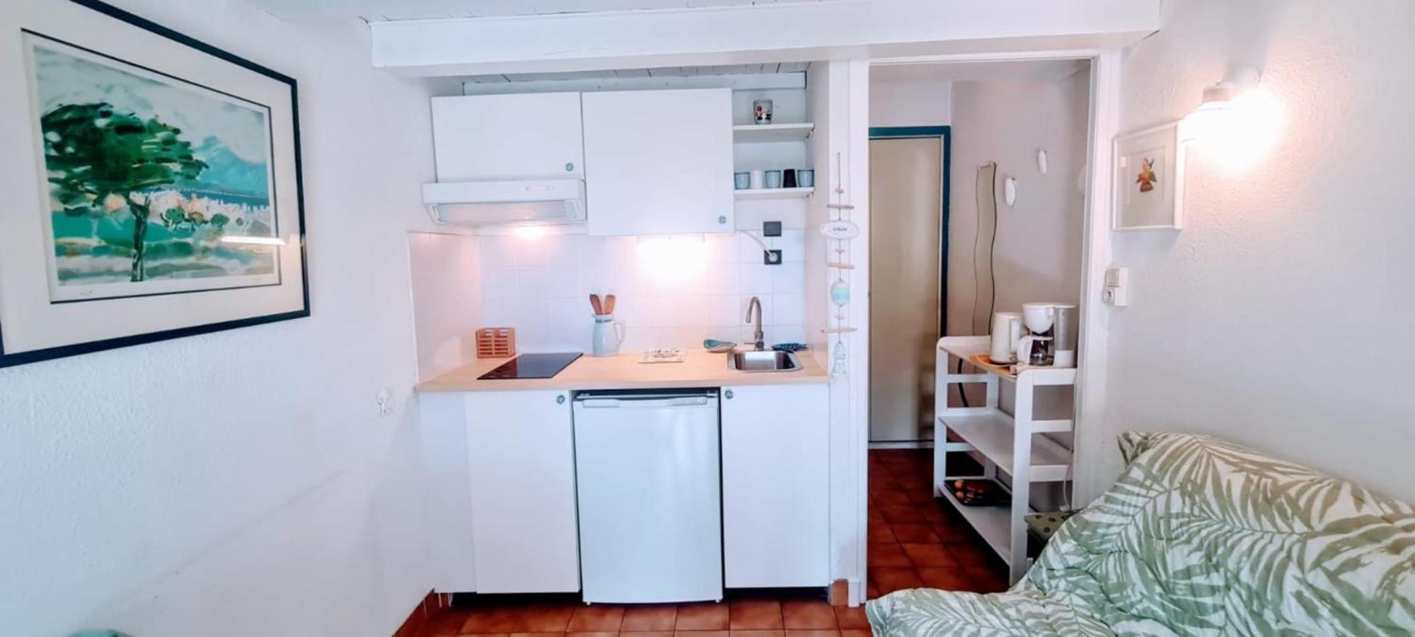 Appartement Cosy Studio Just A Stone'S Throw From The Beach à Sainte-Maxime Extérieur photo